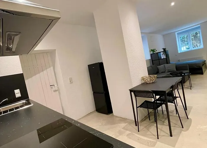 Sehr Moderne Saarbrücken Uni Nähe * Niederdorla